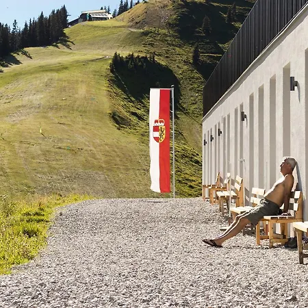 Schmiedhof Alm 滨湖采尔