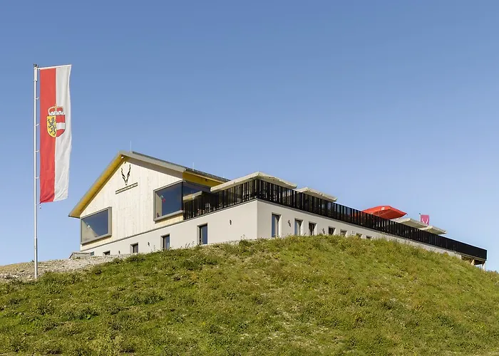 Hotel Schmiedhof Alm 3*